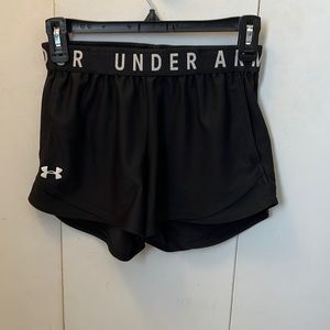 All black under armour shorts